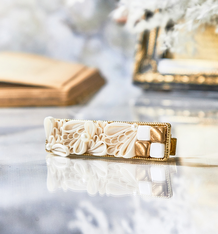 つまみ細工ヘアクリップ① No.5VD-0012-01の通販｜きもの365